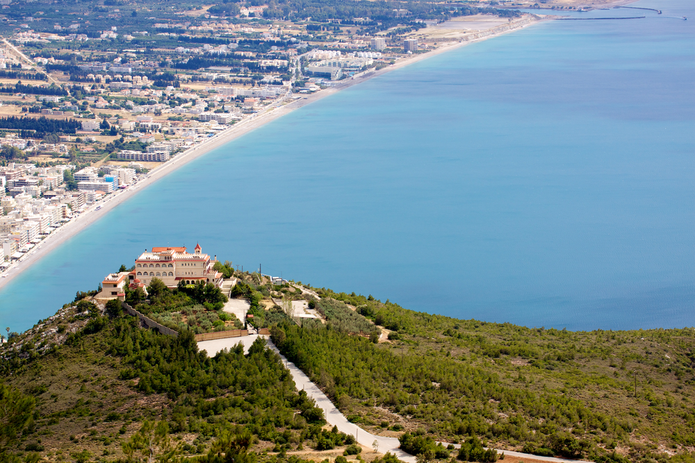 Loutraki Beach Loutraki-Beach