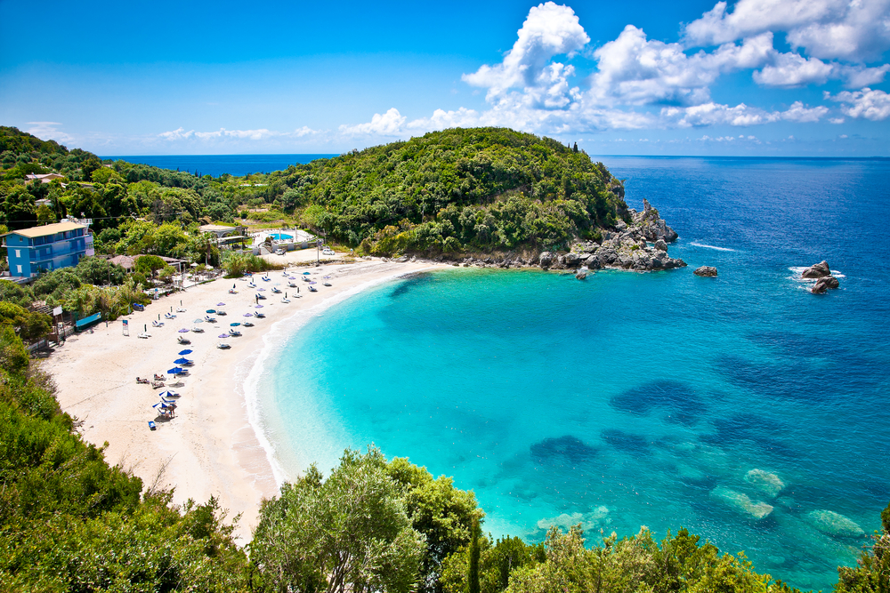Sarakiniho Beach Sarakiniho-Beach