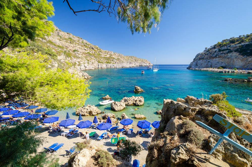 Anthony Quinn Beach plaz-anthony-quin