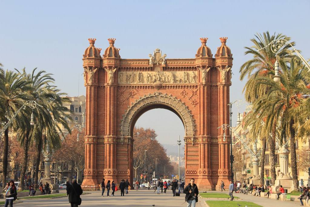Costa Brava: útesy, zátoky a stredoveké dedinky
