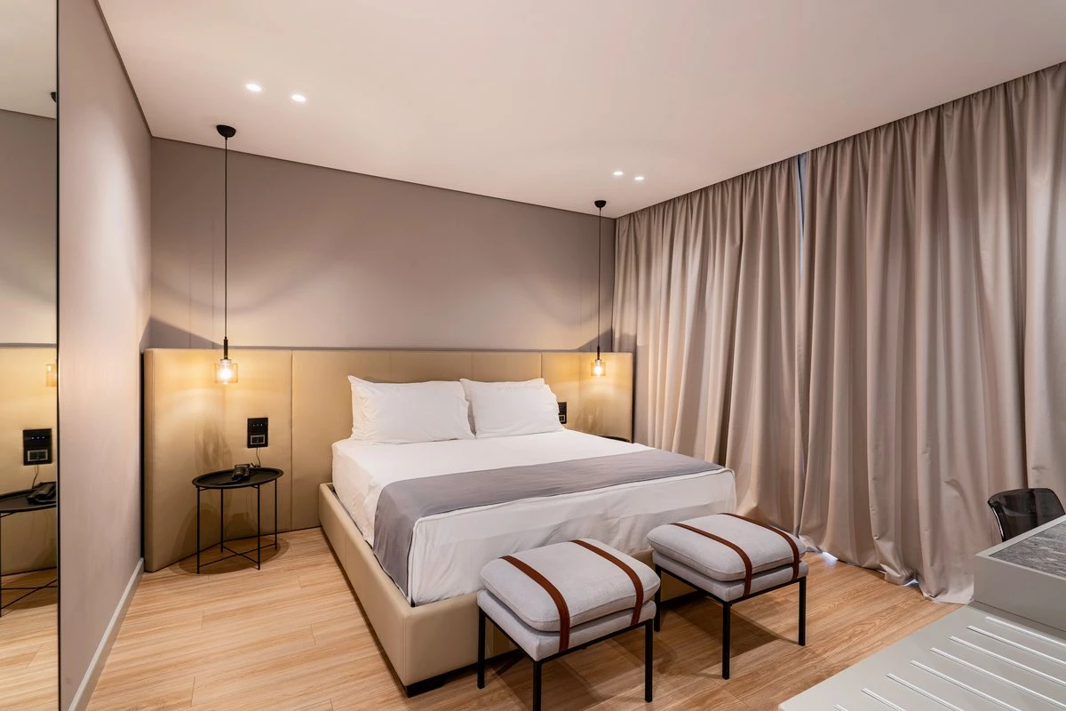 Al Yacht Premium Hotel