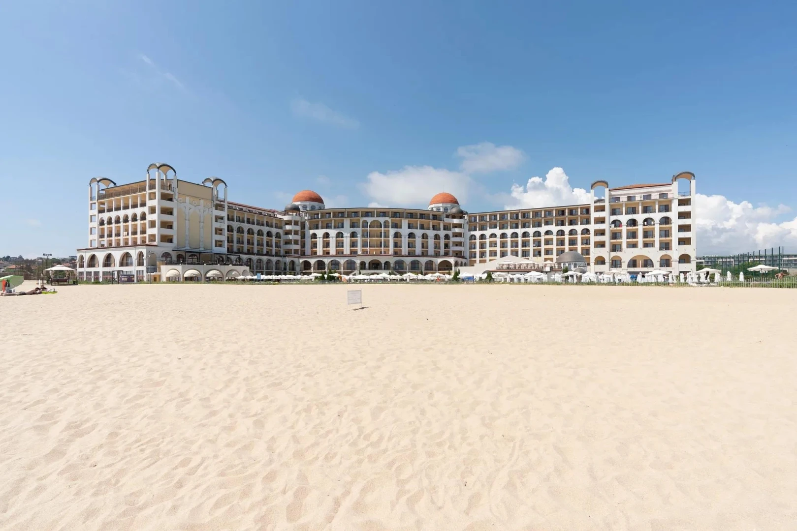 Alua Helios Bay