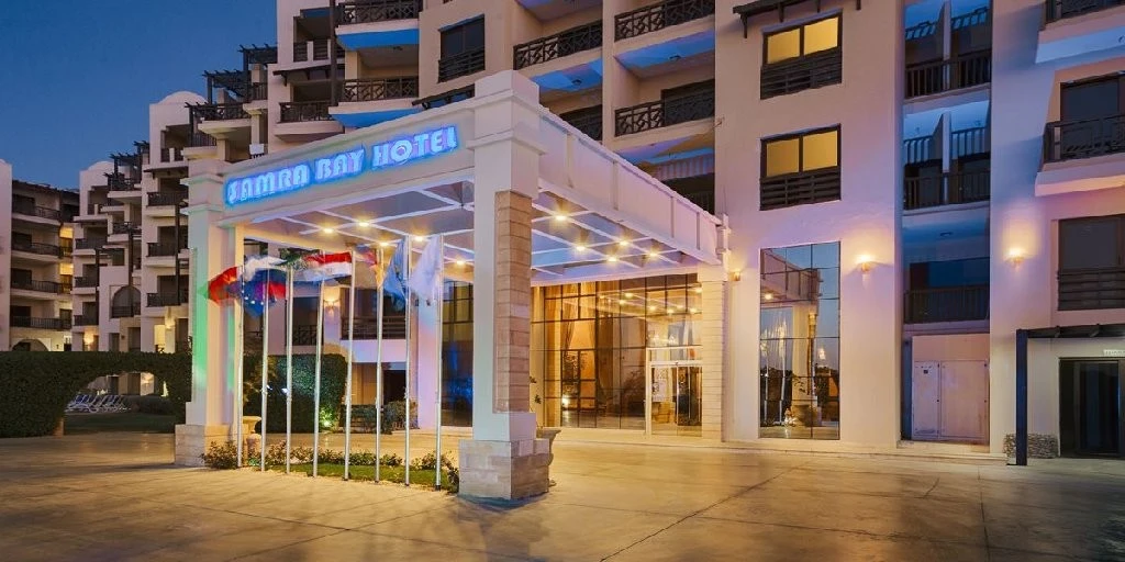 GRAVITY HOTEL & AQUA PARK