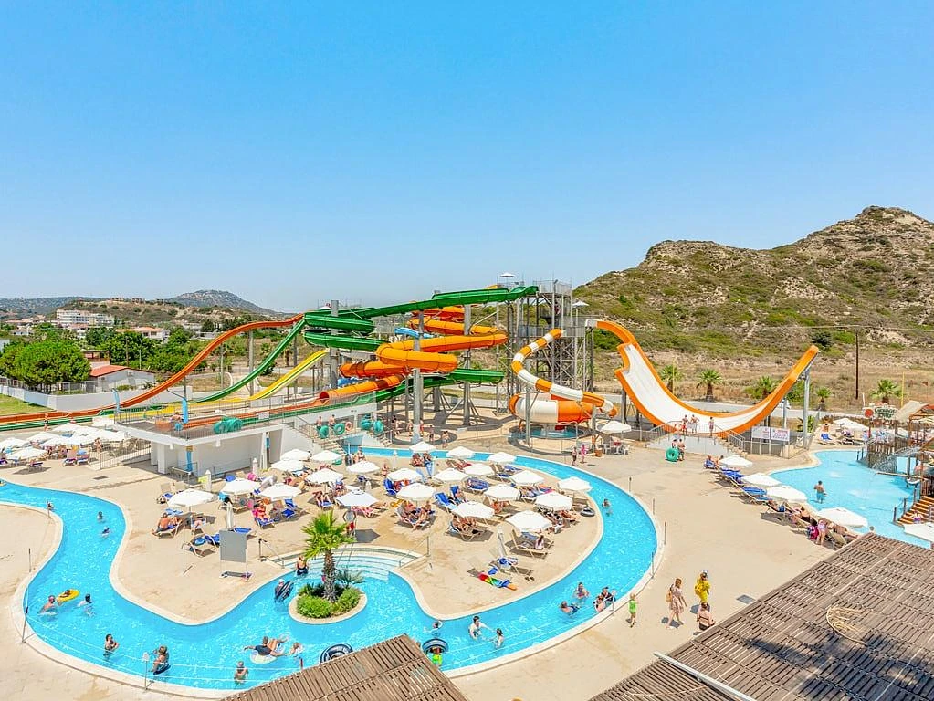 Sun Palace