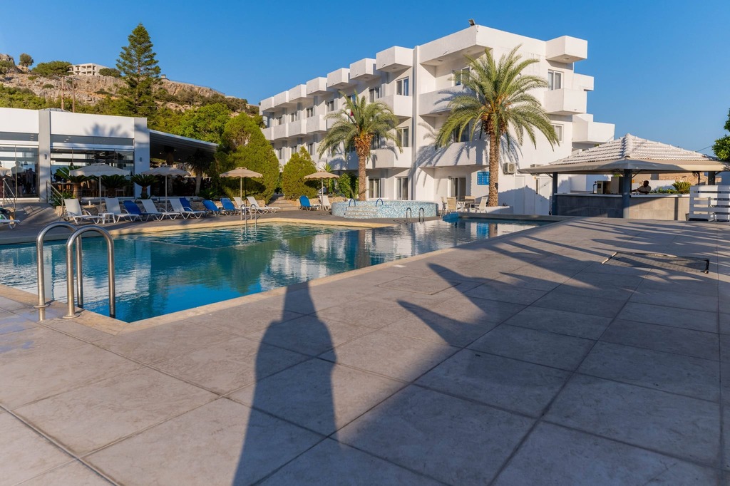 Pefkos Breeze Family Resort