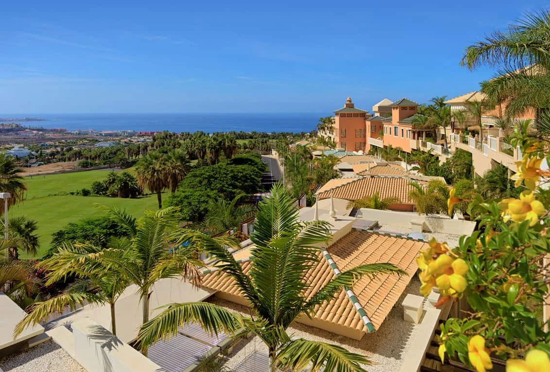Royal Garden Villas