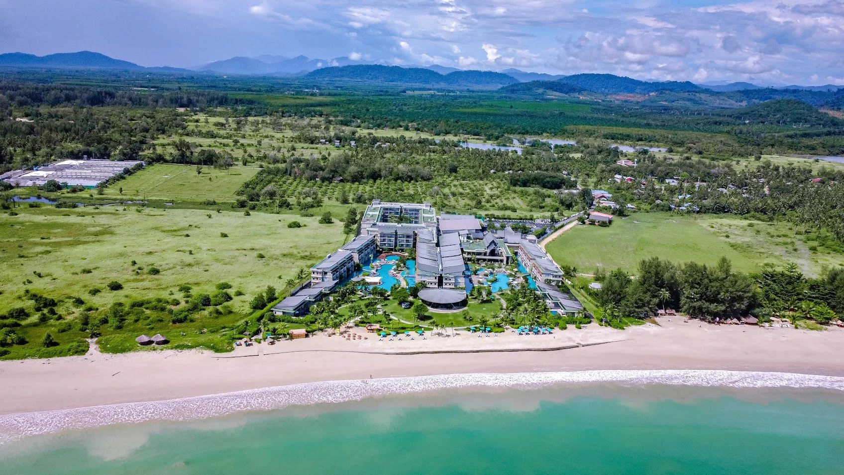 Le Meridien Khaolak Resort and Spa