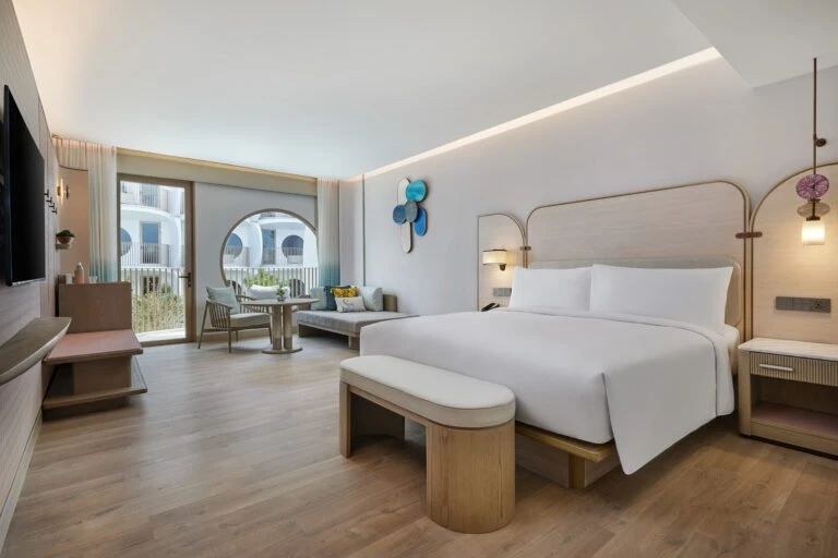 Veranda Resort Phuket Autograph Collection