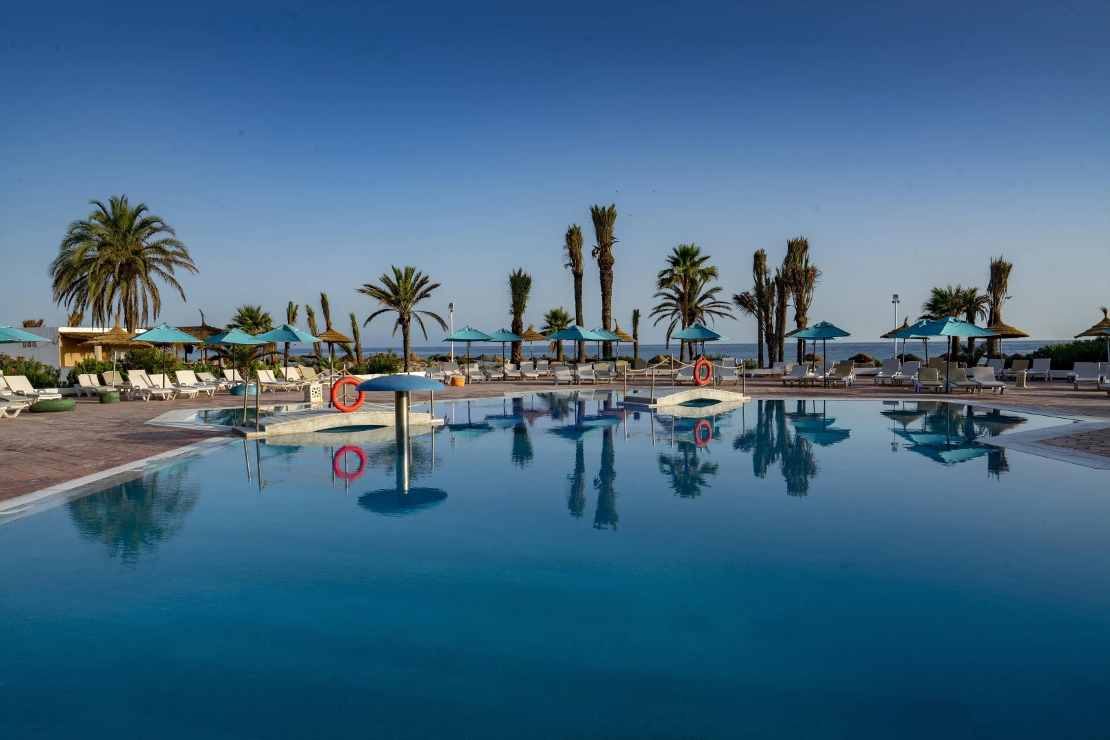 Vincci Helya Beach Resort