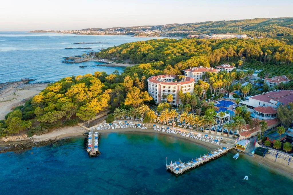 Utopia Resort and Residence